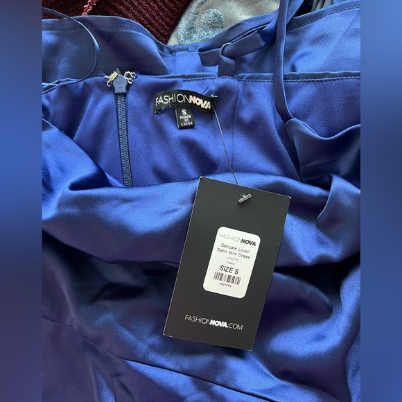 FASHION NOVA BLUE SATIN MINI DRESS - Picture 3 of 3